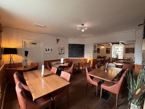 Photo 7- click for photo gallery